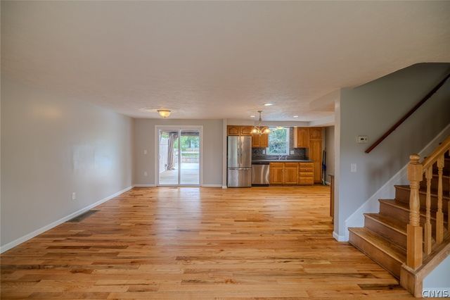 4211 Inverrary Drive, Clay, NY 13090