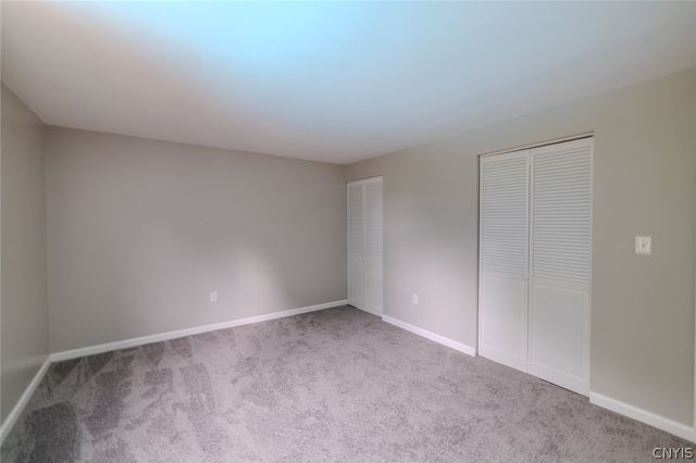 4211 Inverrary Drive, Clay, NY 13090