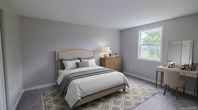 4211 Inverrary Drive, Clay, NY 13090