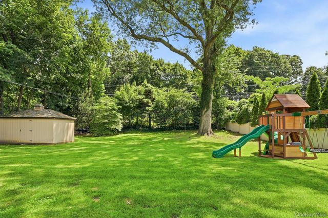 53 Beechwood Drive, Glen Head, NY 11545