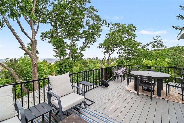 258 W Lowell Street, Pentwater, MI 49449