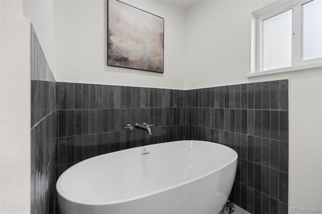 5366 W Portland Drive, Littleton, CO 80128