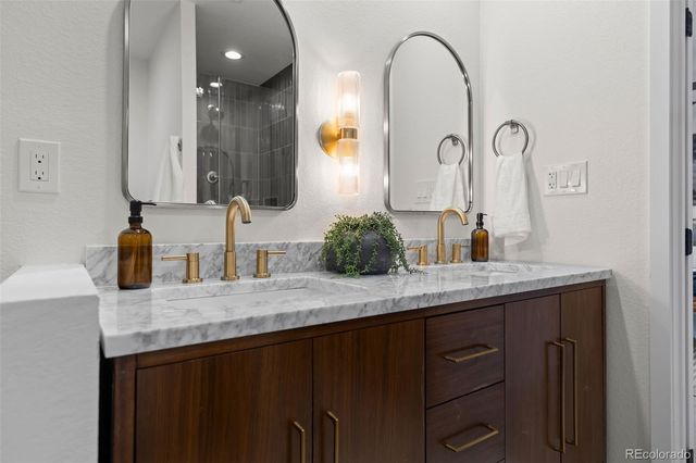 5366 W Portland Drive, Littleton, CO 80128