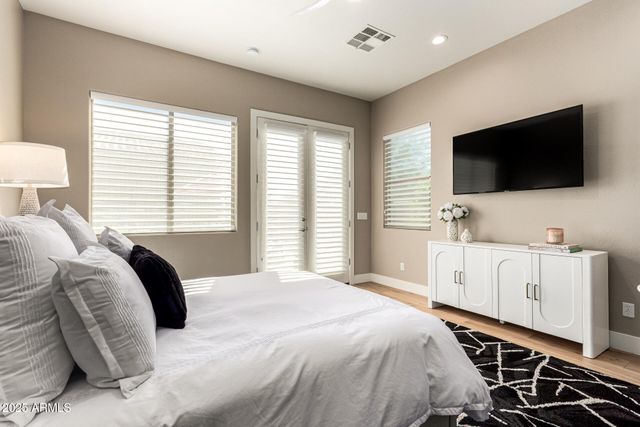 7407 E CAMINO RAYO DE LUZ -- E, Scottsdale, AZ 85266