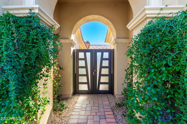 7407 E CAMINO RAYO DE LUZ -- E, Scottsdale, AZ 85266