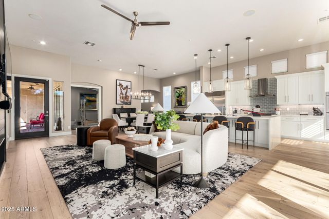 7407 E CAMINO RAYO DE LUZ -- E, Scottsdale, AZ 85266