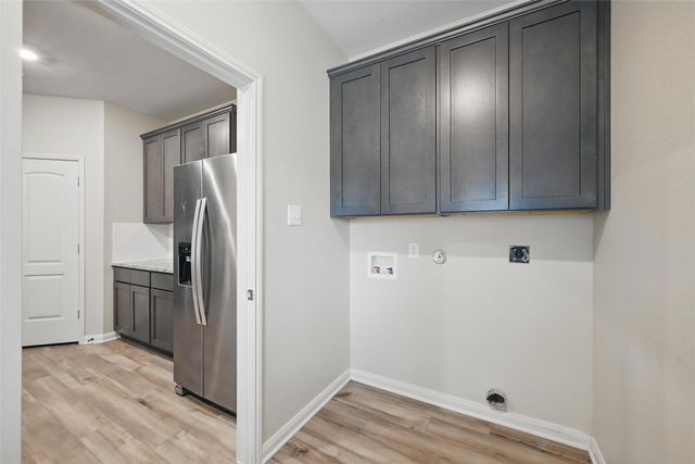 202 Lake Ridge, Princeton, TX 75407