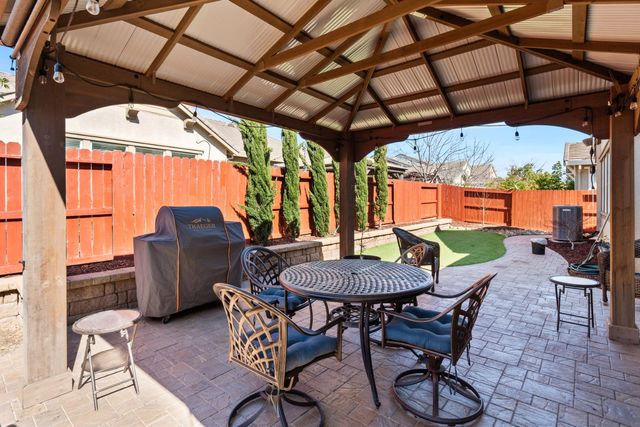 12667 Barksdale Way, Rancho Cordova, CA 95742