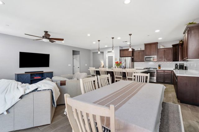 12667 Barksdale Way, Rancho Cordova, CA 95742