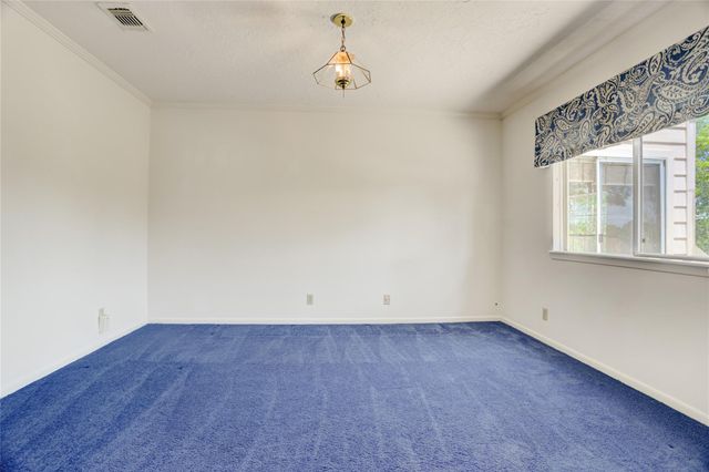 3027 Bayou Drive, La Porte, TX 77571