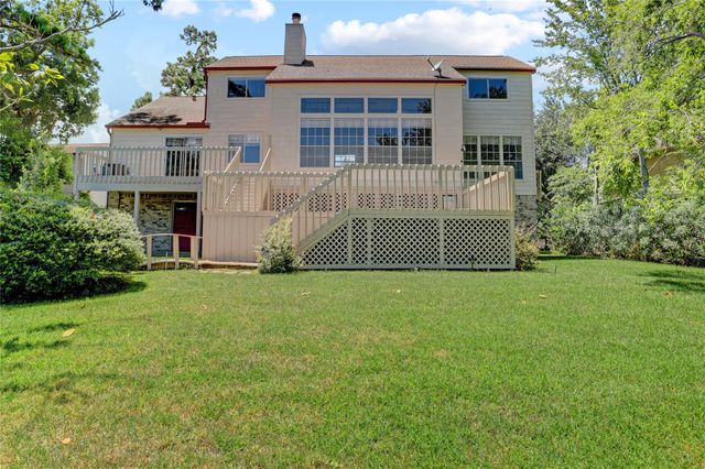 3027 Bayou Drive, La Porte, TX 77571