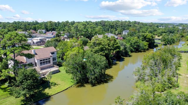 3027 Bayou Drive, La Porte, TX 77571