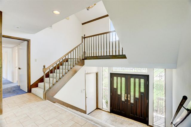 3027 Bayou Drive, La Porte, TX 77571