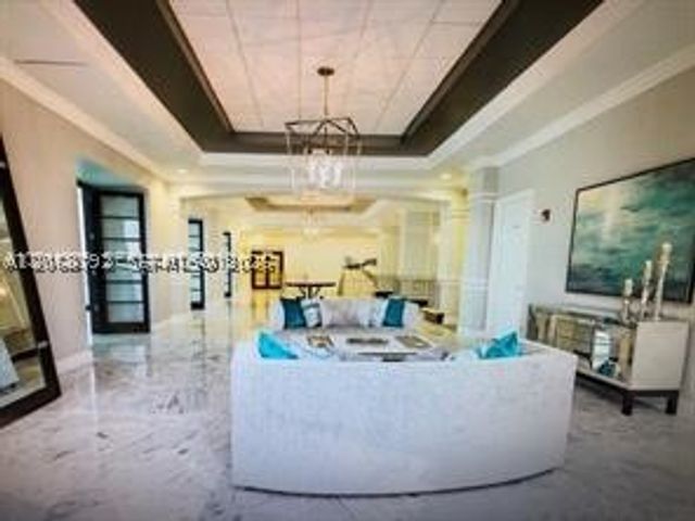 2501 S Ocean Dr 614, Hollywood, FL 33019
