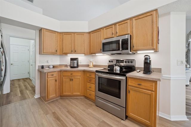 5000 SAWGRASS LAKE CIRCLE, Leesburg, FL 34748