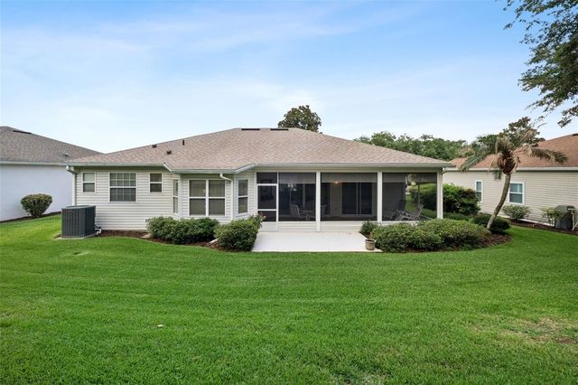 5000 SAWGRASS LAKE CIRCLE, Leesburg, FL 34748
