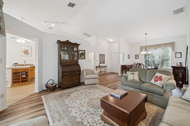 5000 SAWGRASS LAKE CIRCLE, Leesburg, FL 34748