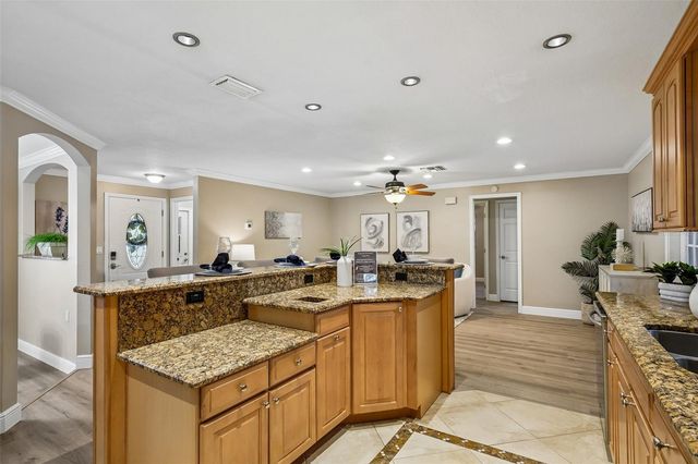 8315 TERRACEWOOD CIRCLE, Tampa, FL 33615