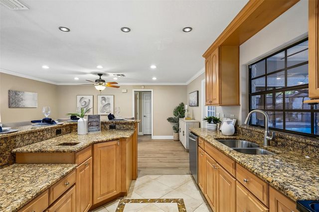 8315 TERRACEWOOD CIRCLE, Tampa, FL 33615