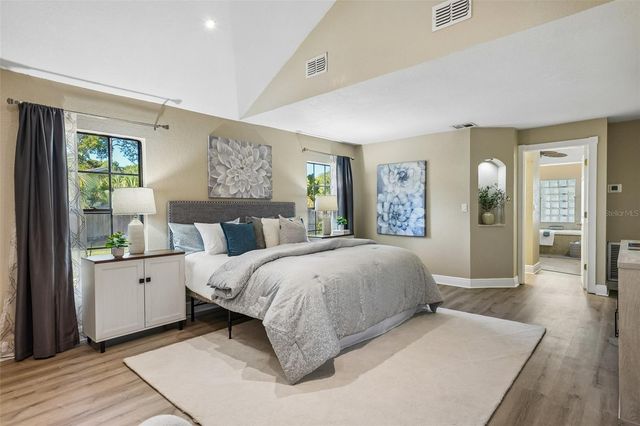 8315 TERRACEWOOD CIRCLE, Tampa, FL 33615