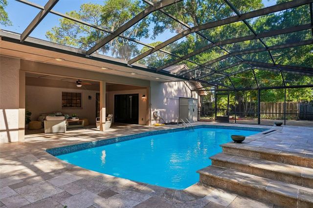 8315 TERRACEWOOD CIRCLE, Tampa, FL 33615