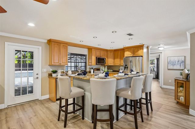 8315 TERRACEWOOD CIRCLE, Tampa, FL 33615