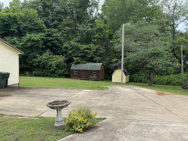 6165 Highway 69, N, Paris, TN 38242