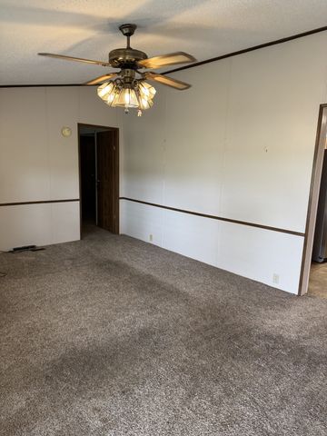 6165 Highway 69, N, Paris, TN 38242
