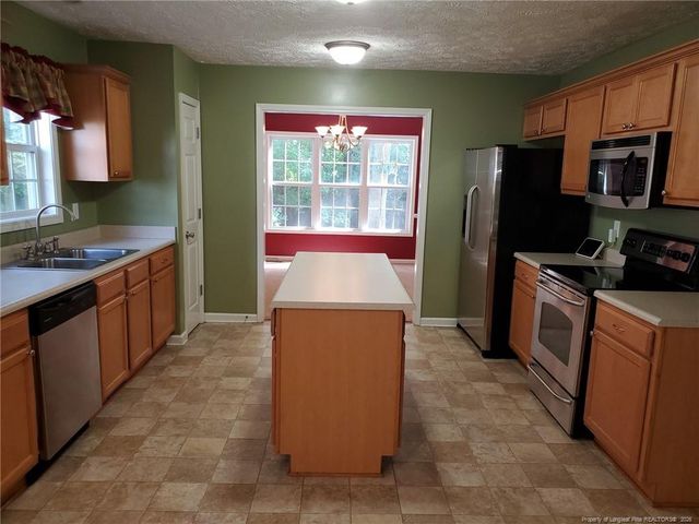 3503 Manorbridge Court, Fayetteville, NC 28306