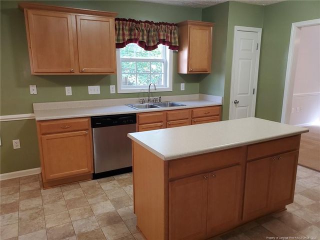 3503 Manorbridge Court, Fayetteville, NC 28306