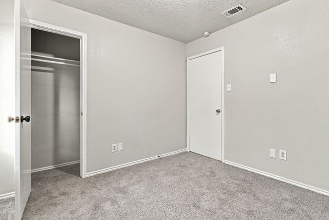 2222 Cortland Circle, Rowlett, TX 75088