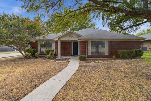 2222 Cortland Circle, Rowlett, TX 75088