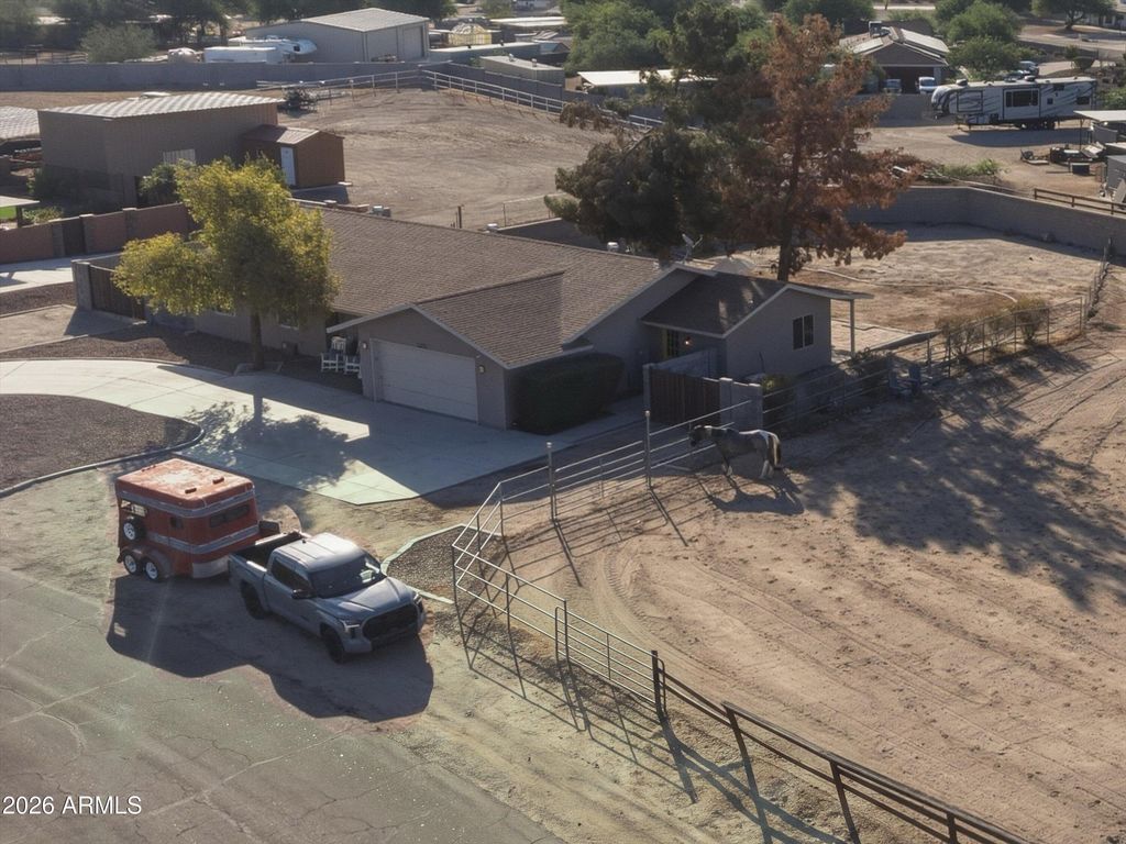 2421 S 221ST Avenue, Buckeye, AZ 85326 — photo 5
