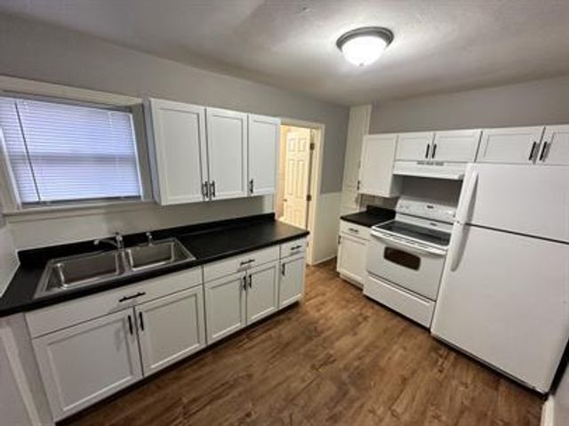 1555 McKinley Avenue, Beloit, WI 53511