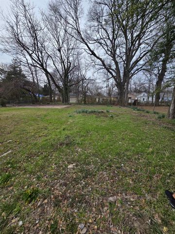 1495 MAPLEWOOD ST, Memphis, TN 38108