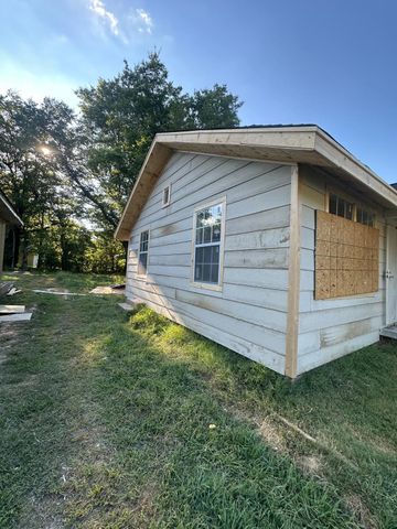 1495 MAPLEWOOD ST, Memphis, TN 38108