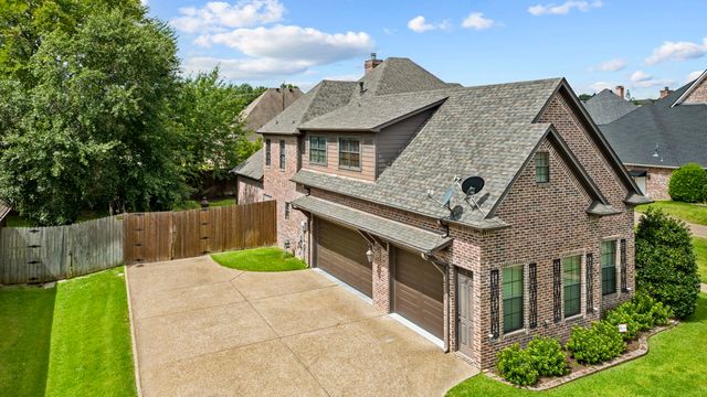 2312 Pinehurst Street, Tyler, TX 75703