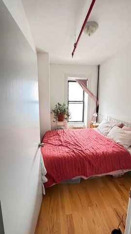 263 W 113 Street, New York (manhattan), NY 10026