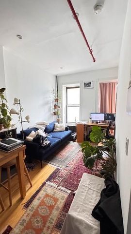 263 W 113 Street, New York (manhattan), NY 10026