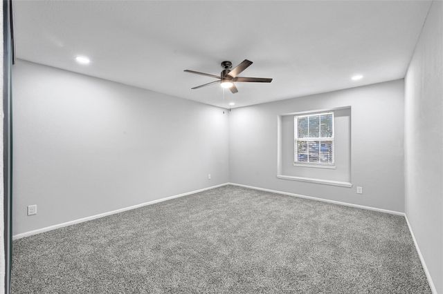 5339 Dana Leigh Drive, Houston, TX 77066