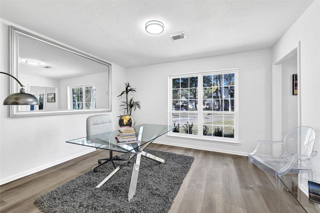 5339 Dana Leigh Drive, Houston, TX 77066