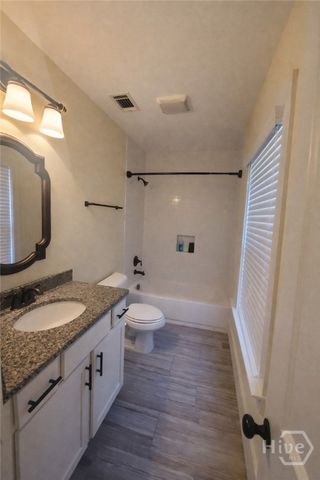 602 E 34th Street, Savannah, GA 31401