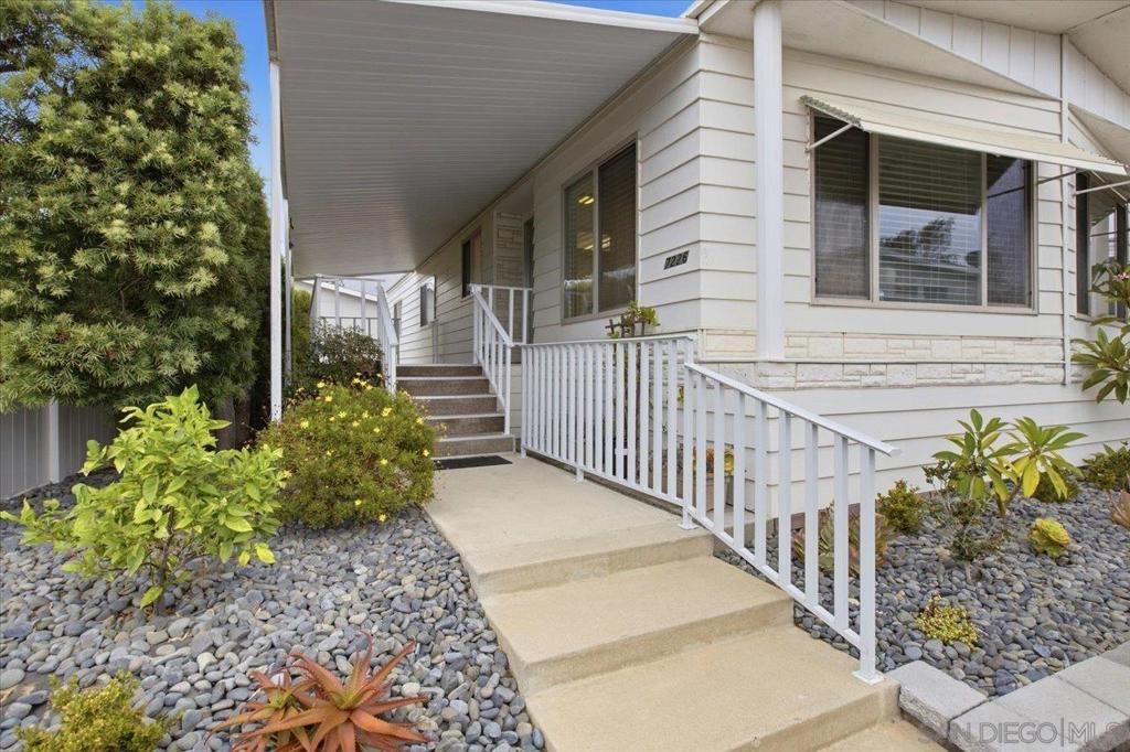 7226 San Benito St 350, Carlsbad, CA 92011 — photo 2