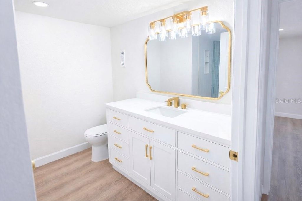 Image 15 of property listing at 2727 N HIGHWAY A1A 503, Indialantic, FL 32903