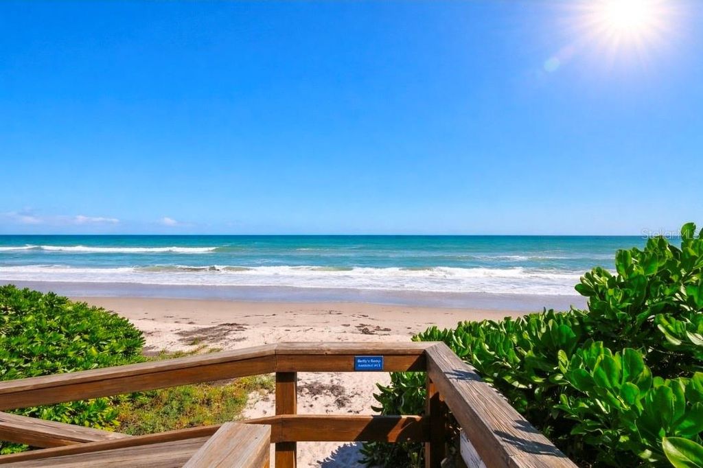 Image 23 of property listing at 2727 N HIGHWAY A1A 503, Indialantic, FL 32903