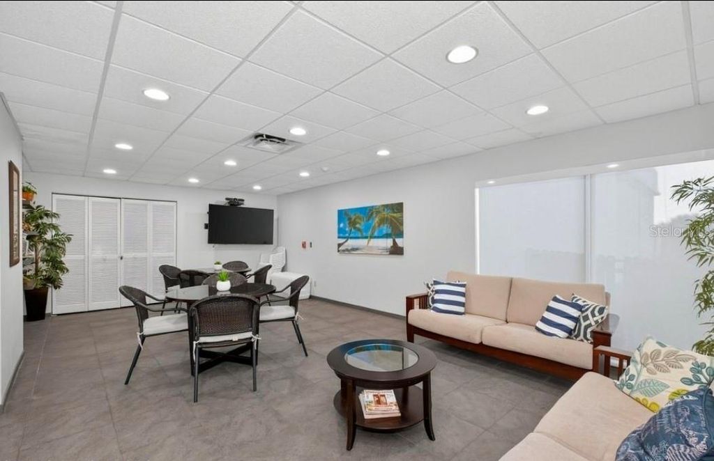 Image 26 of property listing at 2727 N HIGHWAY A1A 503, Indialantic, FL 32903