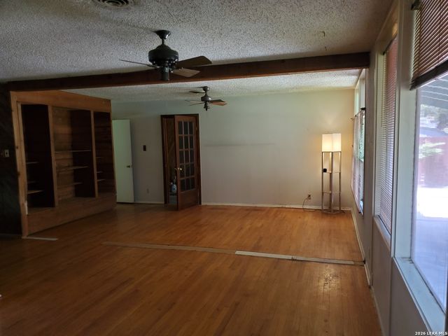 171 MELLIFF DR, San Antonio, TX 78216