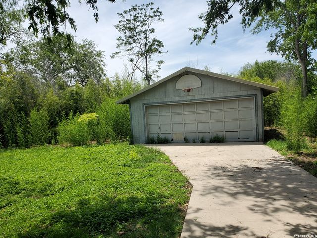 171 MELLIFF DR, San Antonio, TX 78216