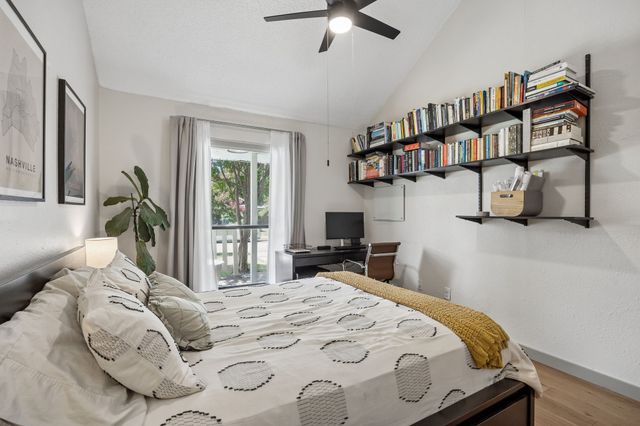 5631 Victor Street, Dallas, TX 75214