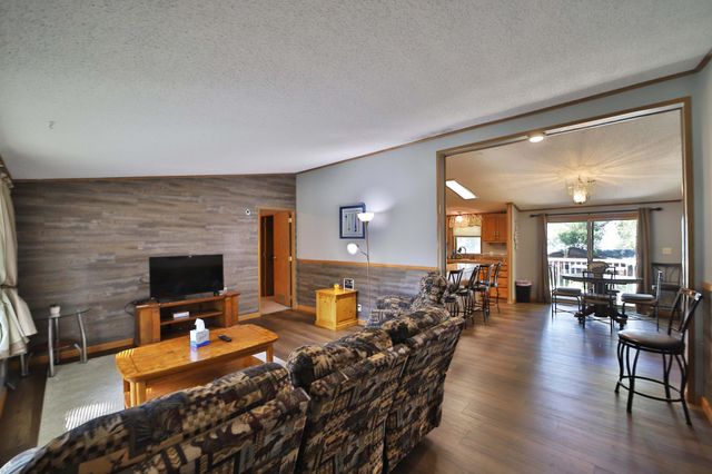 801 E Lake Street, Osakis, MN 56360